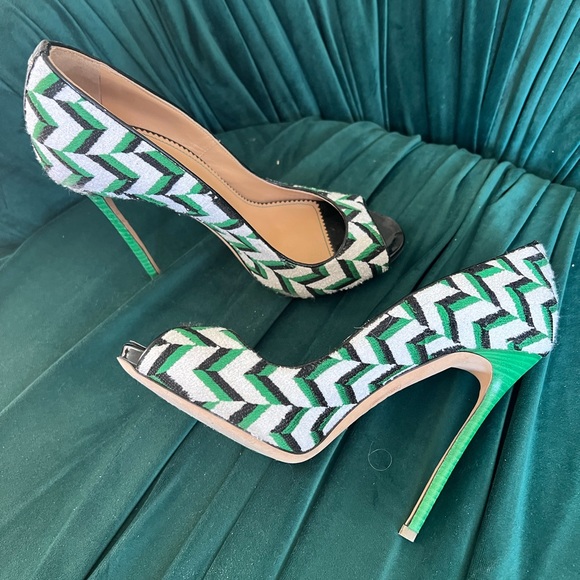 Like a new - Picture 3 of 4